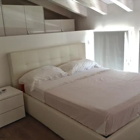 Mansarda Lejlighed Porlezza